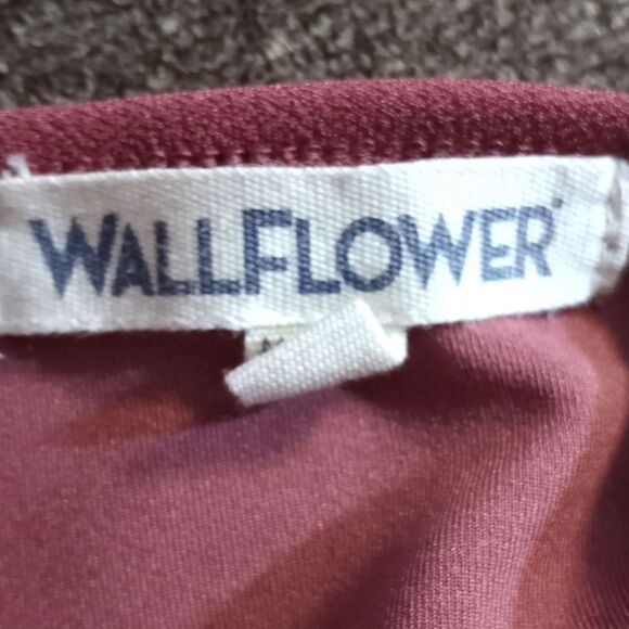WALLFLOWER DK MAUVE SWING DRESS SZ.S EUC - Picture 6 of 9